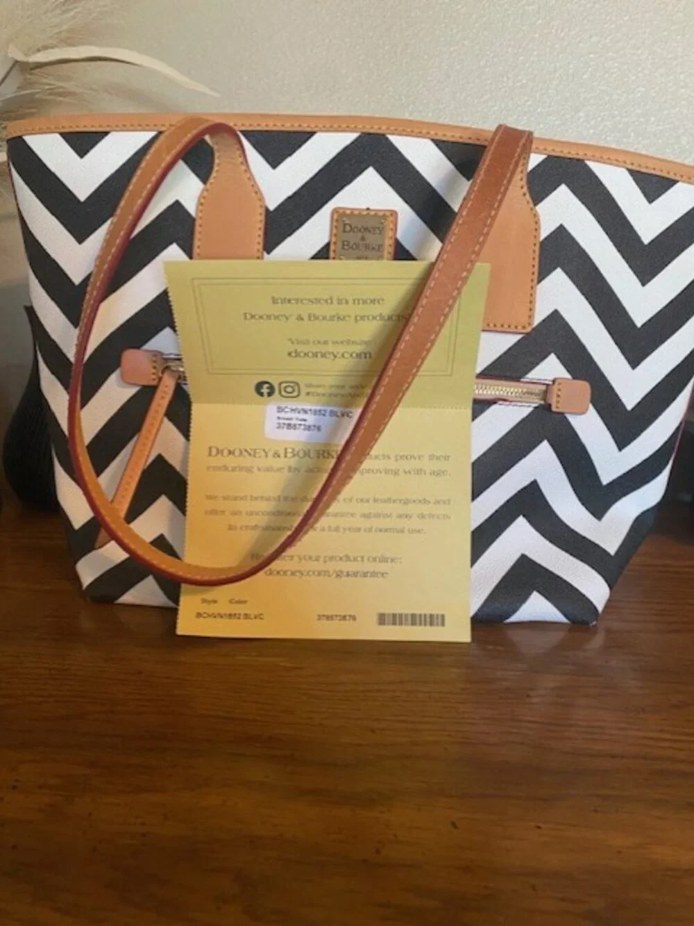 Dooney & Bourke purse